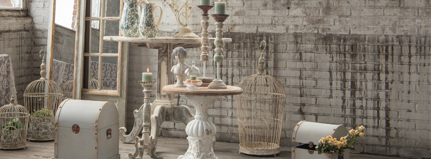 Shabby Chic stílusú dísztárgyak.