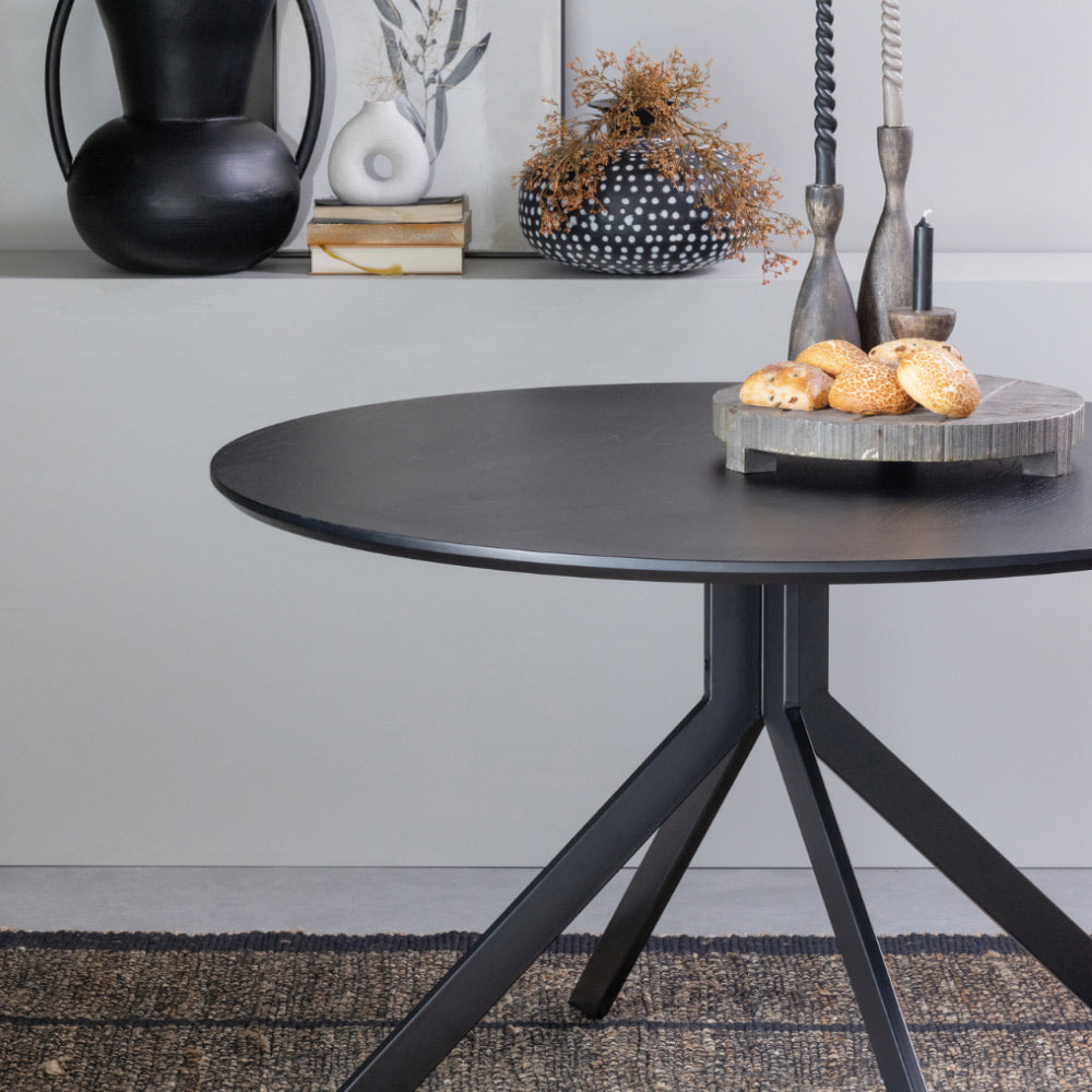 Kortárs stílusú, matt fekete színű fém étkezőasztal, fekete MDF asztallappal Kortárs stílusú, matt fekete színű fém étkezőasztal, fekete MDF asztallappal
