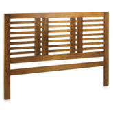 Loft stílusú, tömör mindifából készült, lécezett kivitelezésű, ágyvég.