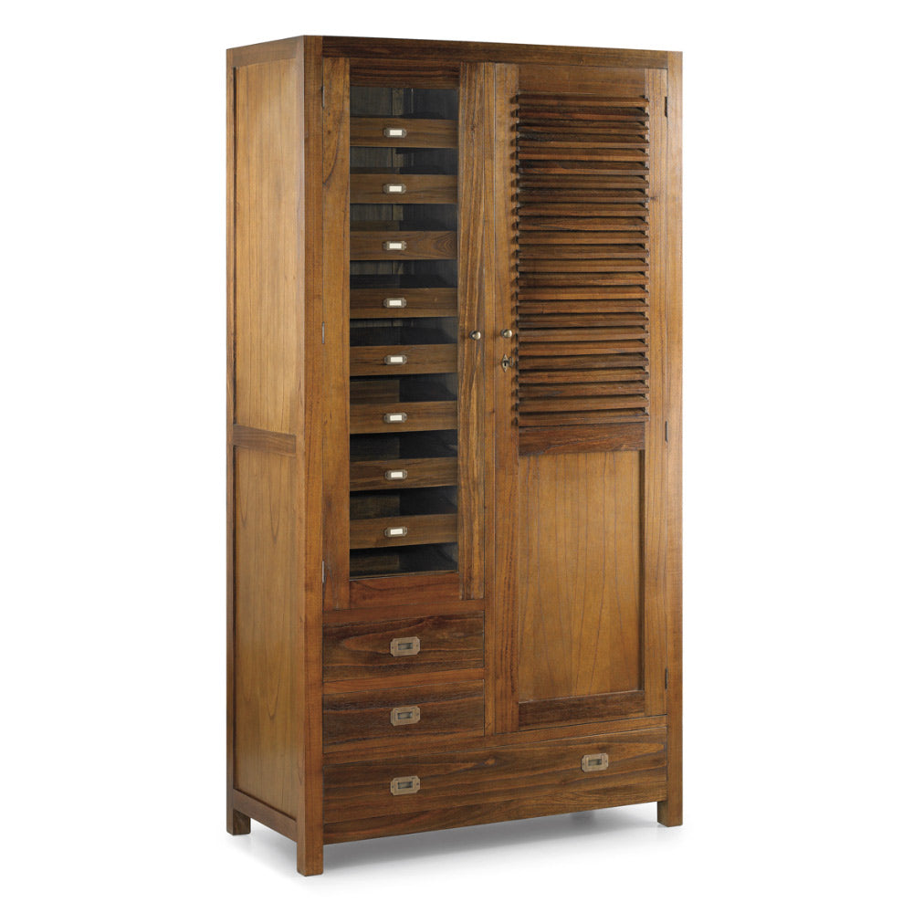 Loft stílusú, mindifából készült, nagyméretű gardróbszekrény.