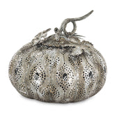 Antique Metals ezüstszínű fém töklámpás 29 cm fehér háttéren