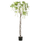 Csavart törzsű, fehér színű mű lilaakác fa.