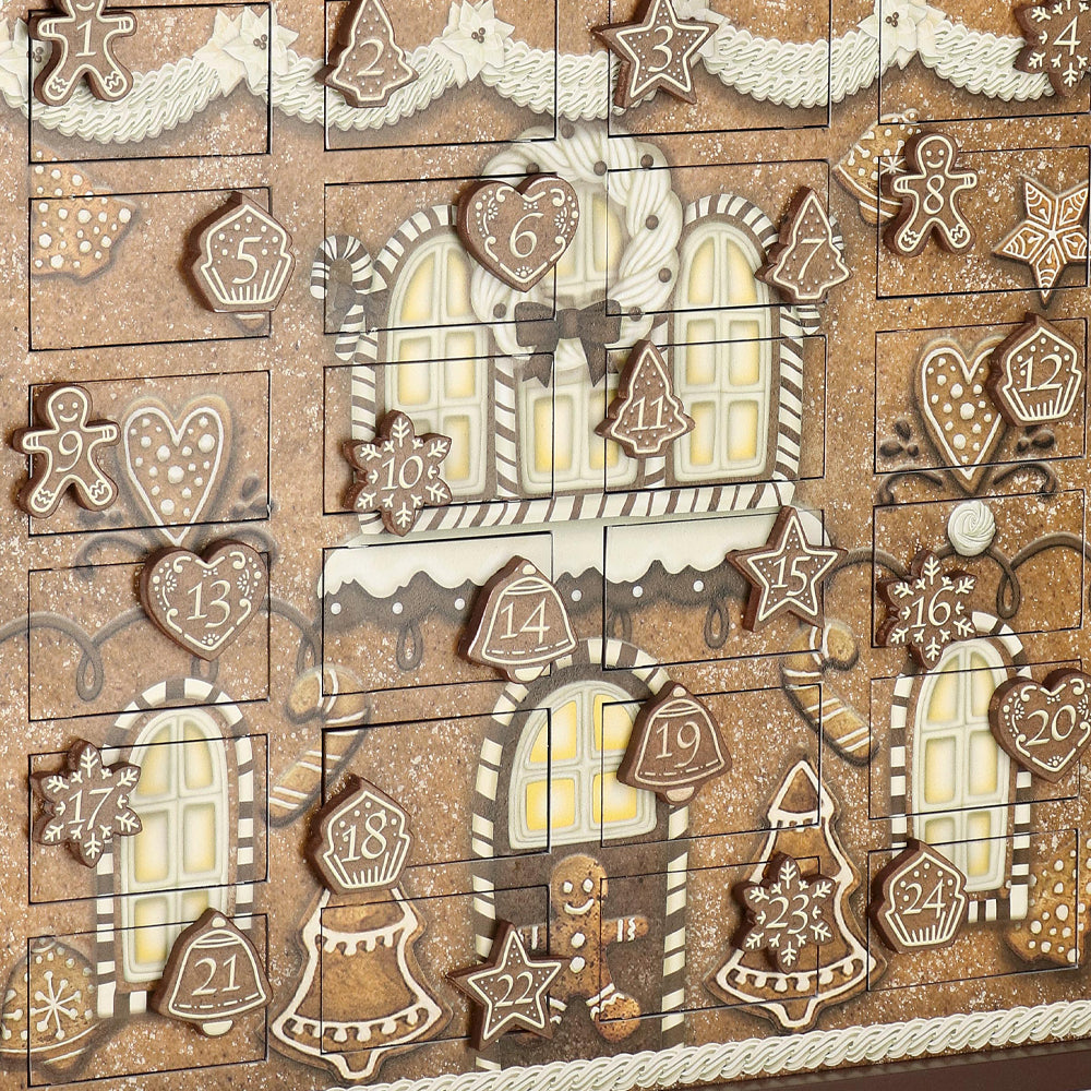GINGERBREAD adventi naptár részlete, számozott ajtókkal és díszített ablakokkal GINGERBREAD adventi naptár részlete, számozott ajtókkal és díszített ablakokkal