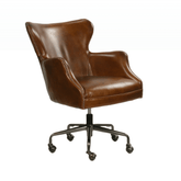Vintage stílusú, dohánybarna marhabőrrel kárpitozott irodai forgószék karfákkal és görgős fém lábazattal, L’invité Cigare kollekció.