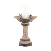 Natúr színű, szarvas figurás karácsonyi gyertyatartó.