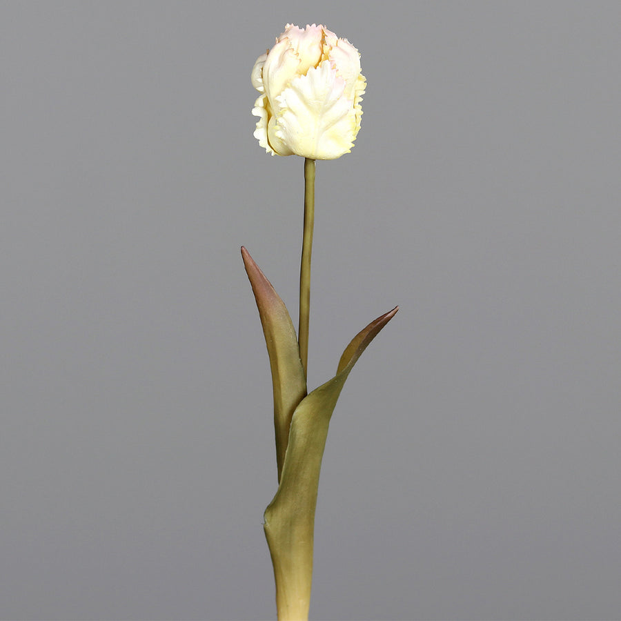 elegáns mű tulipán dekorációhoz világos vintage stílusban