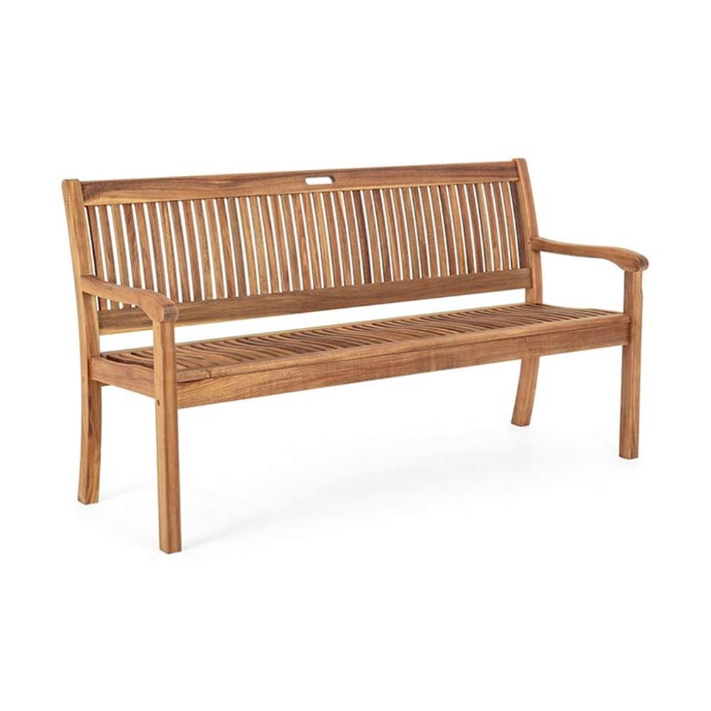 Natúr színű, akácfából készült, háromszemélyes kerti pad, háttámlával és karfával.