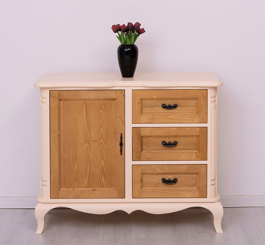 Shabby chic fenyő komód 110 cm krém keretben bal oldali ajtóval és jobb oldalon három fiókkal