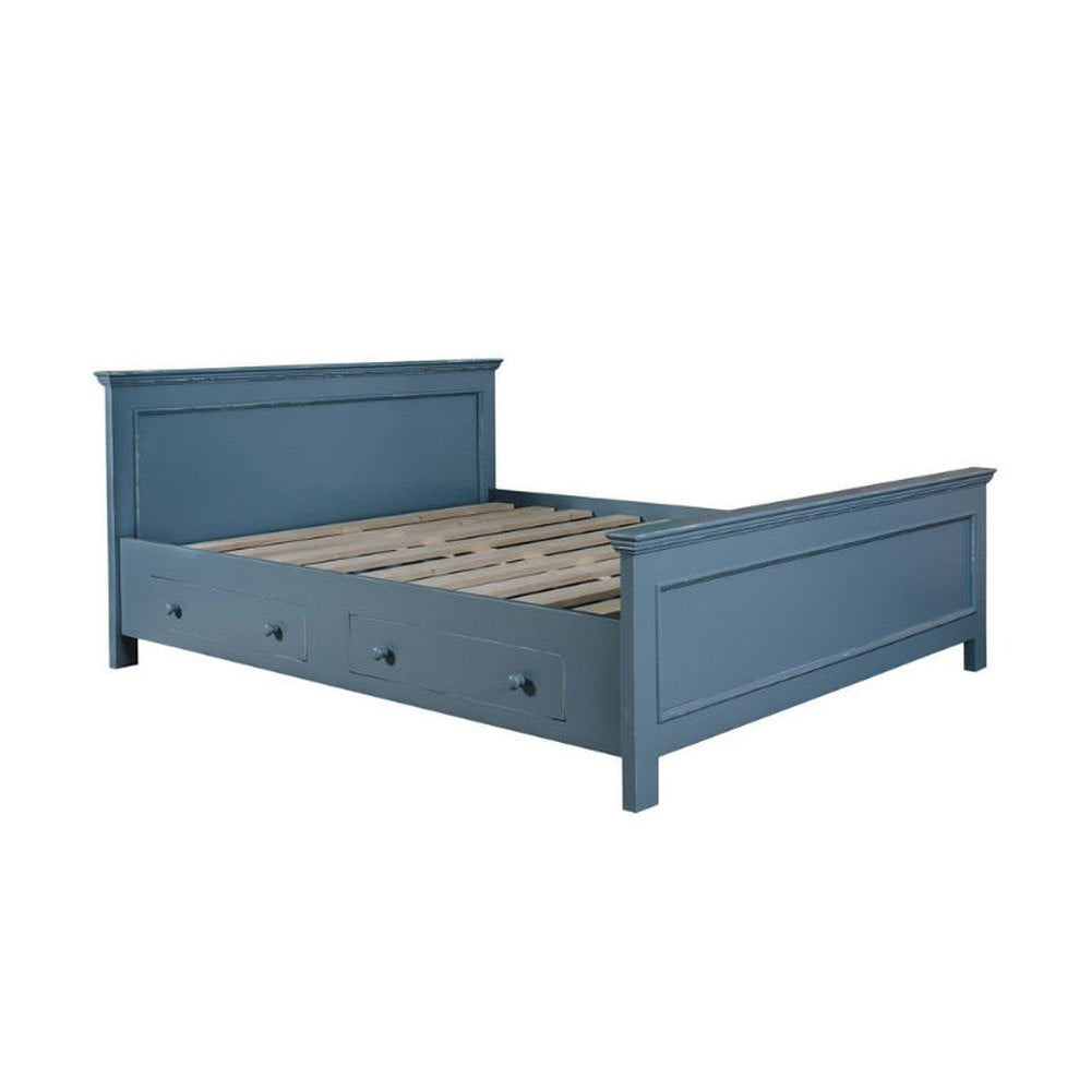 180 x 200 centiméteres, fenyőfából készült ágykeret. Festett, kék színű.