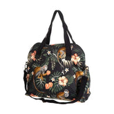 100 % pamutból készült, 62 cm hosszú, egyedi dizájnú, a jelenleg nagyon divatos egzotikus stílusú női táska