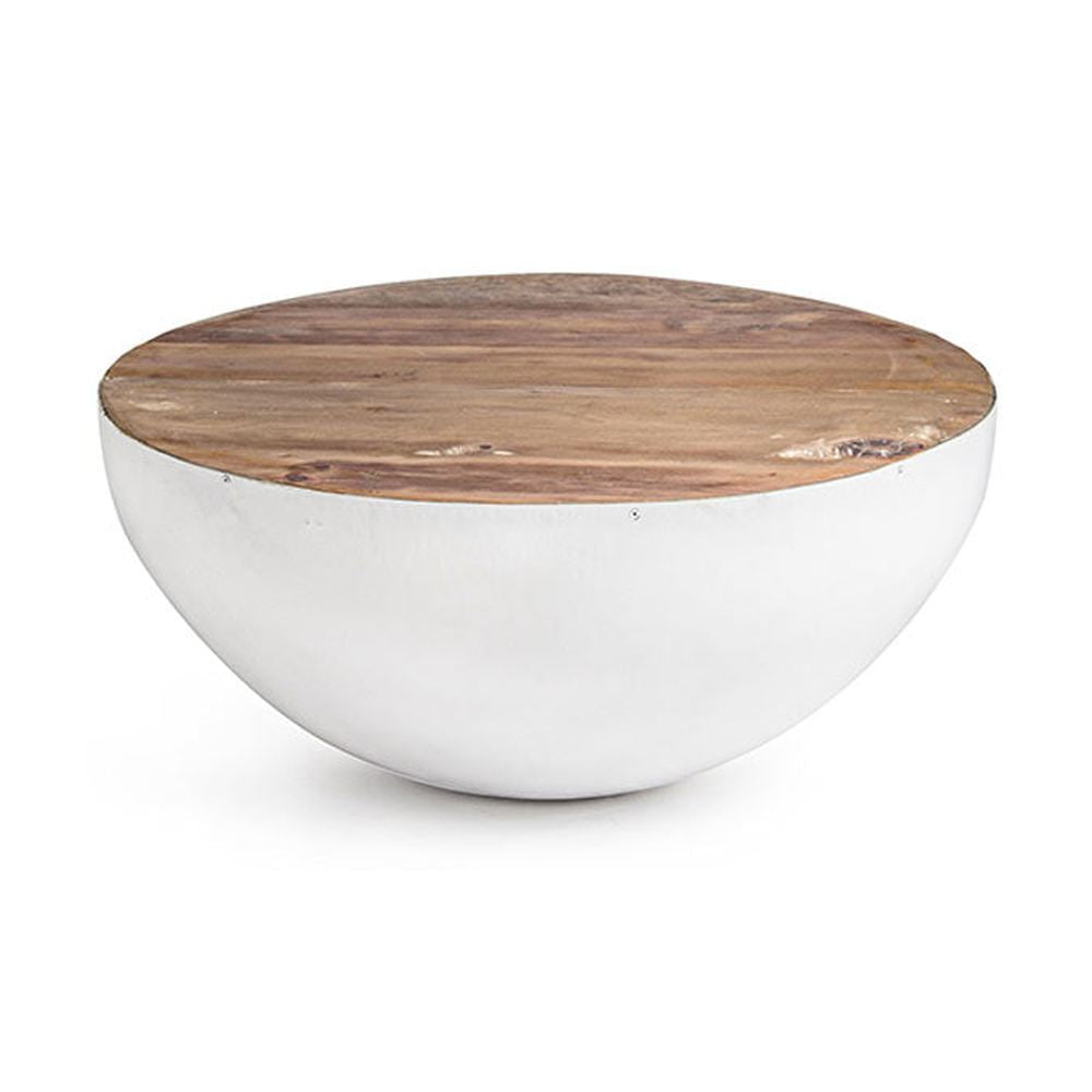 Kortárs stílusú, félgömb alakú, újrahasznosított fémből és fából készült dohányzóasztal.