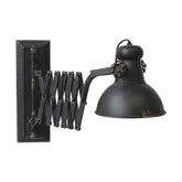 Ipari stílusú, fémből készült, fekete színű falilámpa.