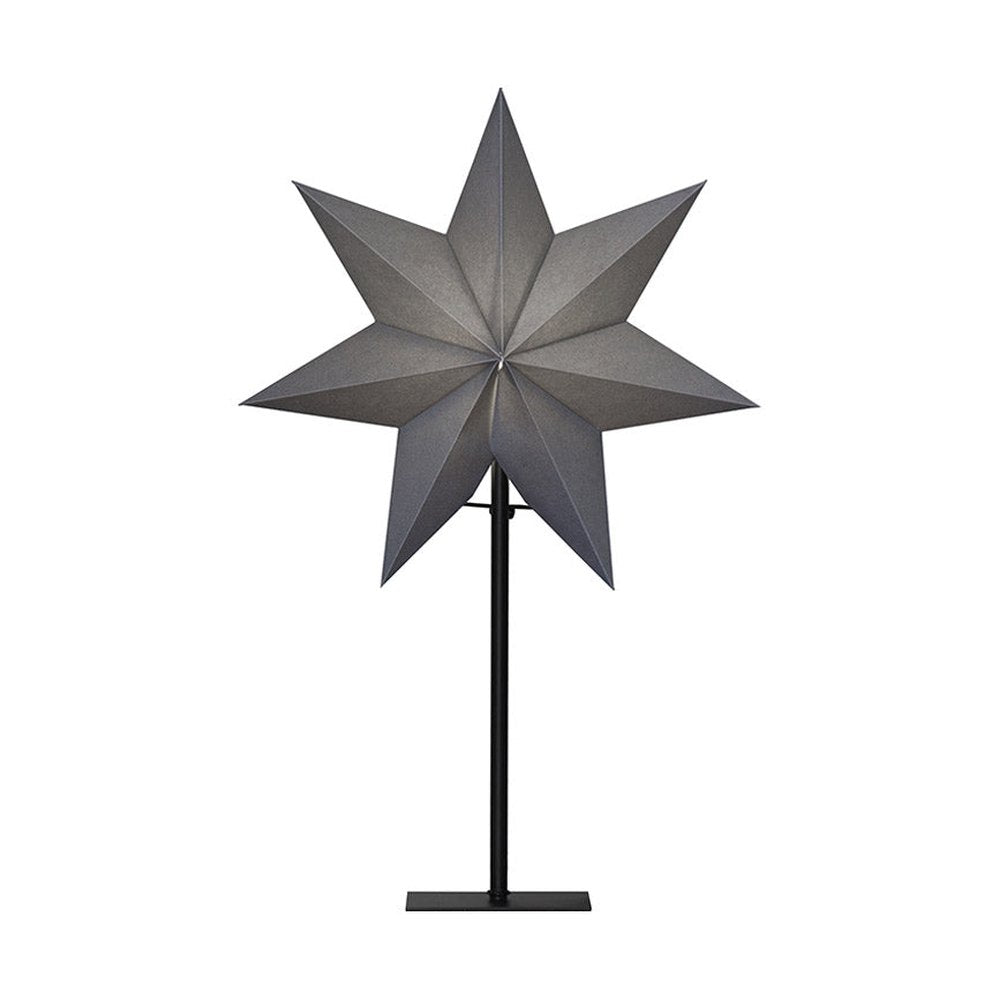 Modern, skandináv stílusú, 55 cm magas, szürkeszínű papírból készült, csillag formájú karácsonyi dekorációs lámpa fém talapzaton. Modern, skandináv stílusú, 55 cm magas, szürkeszínű papírból készült, csillag formájú karácsonyi dekorációs lámpa fém talapzaton.