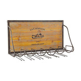 Antikolt hatású, fenyőfából és vasból készült fali bor és pohártartó, vintage stílusú nyomattal