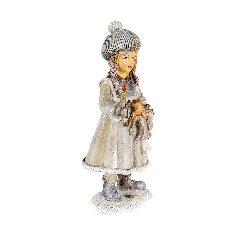 Vintage stílusú, 19 cm magas, tradicionális megjelenésű, deres felületű karácsonyi kislány, gyertyával és babával a kezében