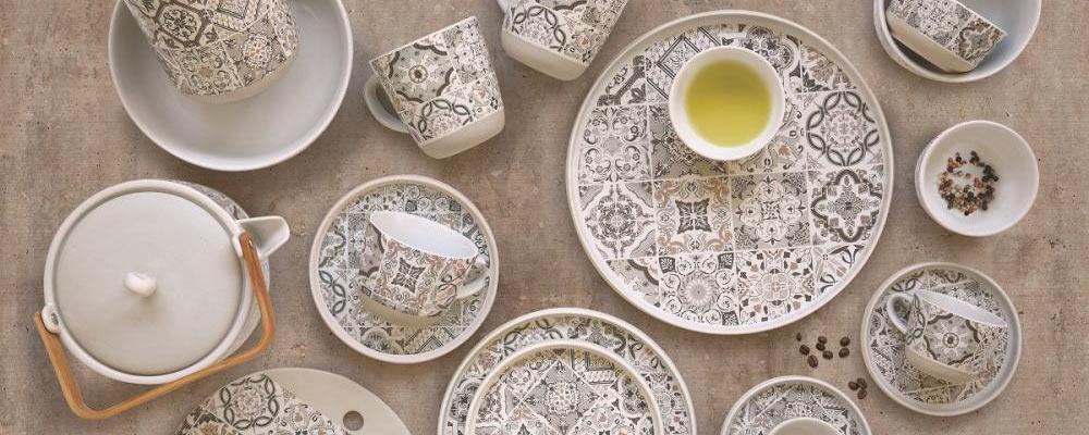 Loft&Vintage lakberendezési és belsőépítészeti bolt Casadecor grey étkészlet kollekció borítóképe