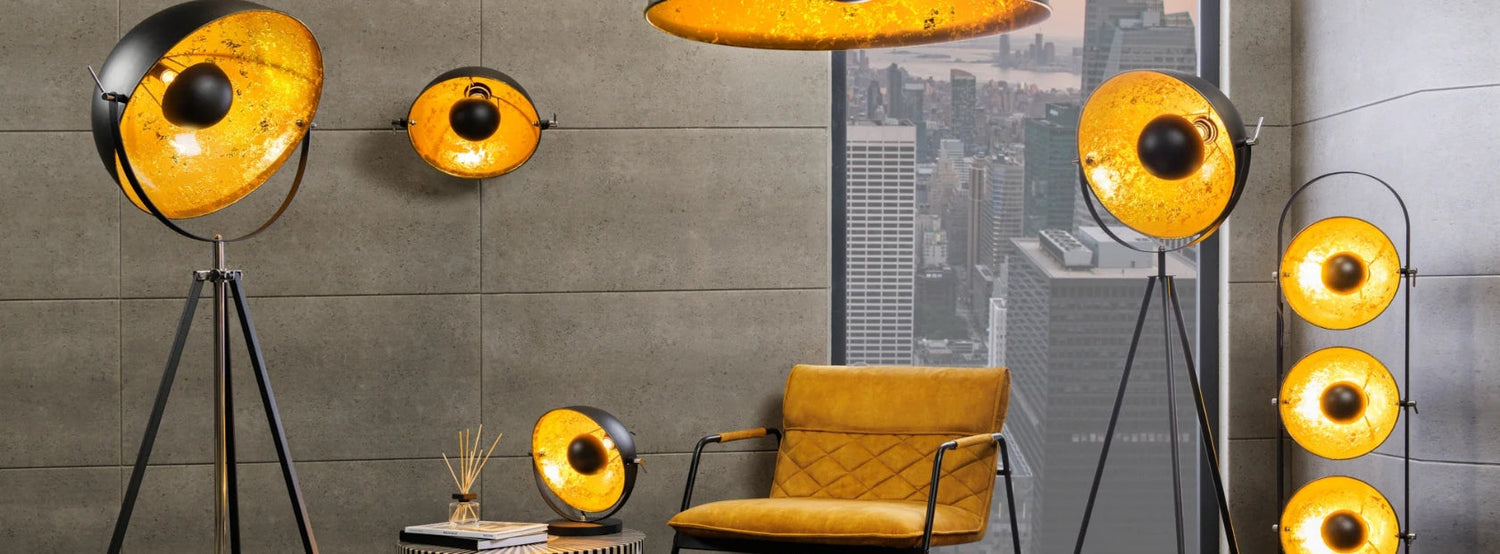 Aranyszínű design loft lámpák.