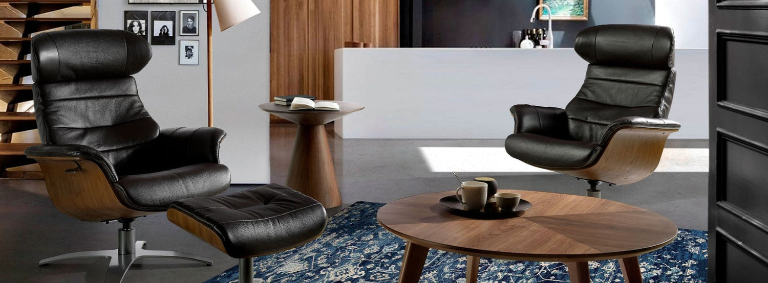 Modern, lábtartós, mid-century típusú bőr pihenőfotel.