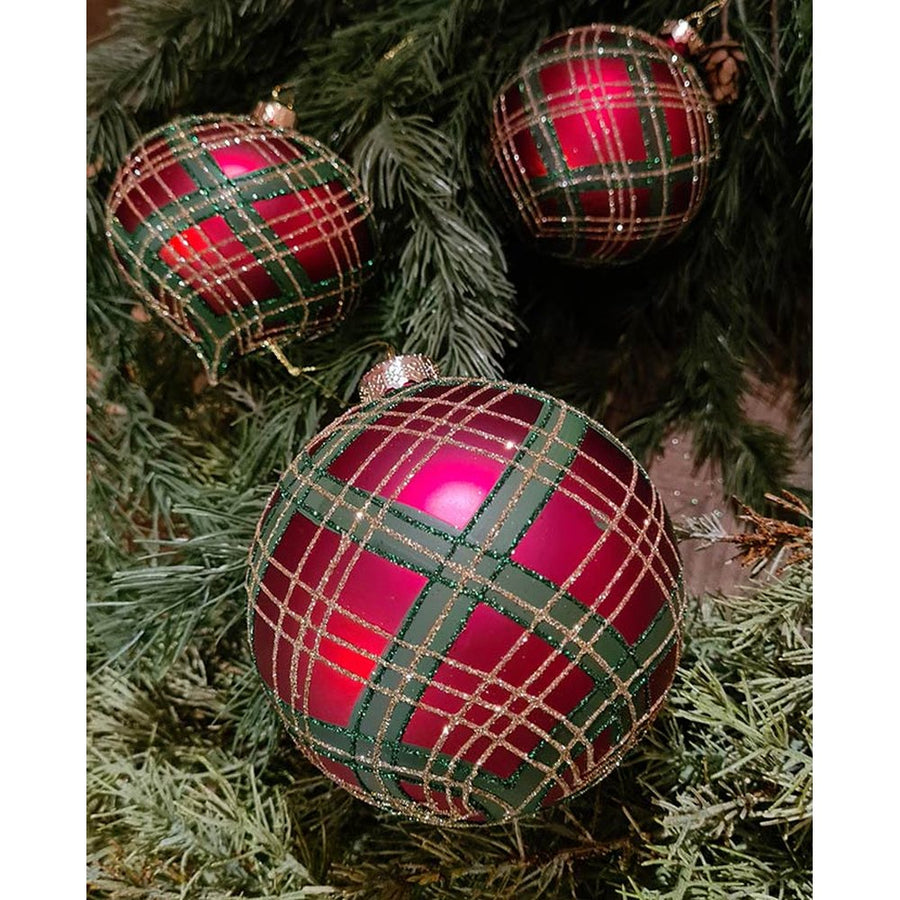 Skót kockás mintázatú, üveg karácsonyfadísz szett.
