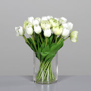 Mű tulipán csokor, henger formájú üvegvázában.