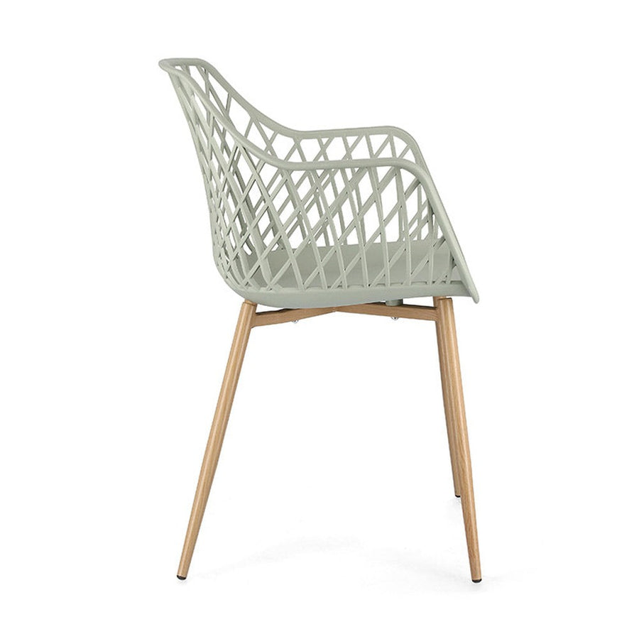 Zöld színű műanyag étkezőszék.