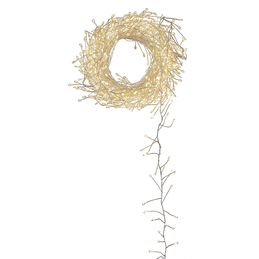 Meleg fehér fényű, 720 cm hosszú, 720 LED.es fényfüzér.