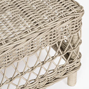 műrattan dohányzóasztal részlet fonott felülettel