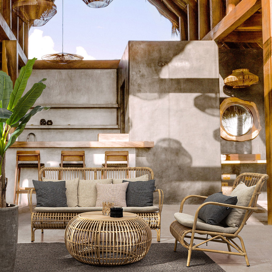 Mediterrán stílusú, natúr, bambuszhatású alumíniumból készült, kerti fotel olefin párnákkal