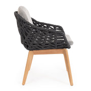 Kortárs stílusú, szürke színű, design kerti szék natúr színű teakfa lábakkal