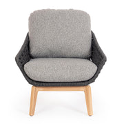 Kortárs stílusú, szürke színű, design kerti fotel natúr színű teakfa lábakkal