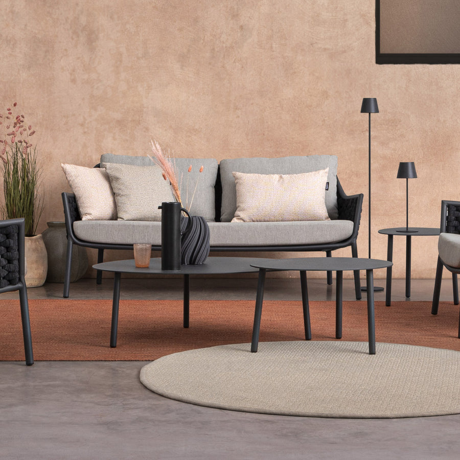 Kétszemélyes, szürke színű, design kerti kanapé alumínium vázzal, kötélfonat burkolattal