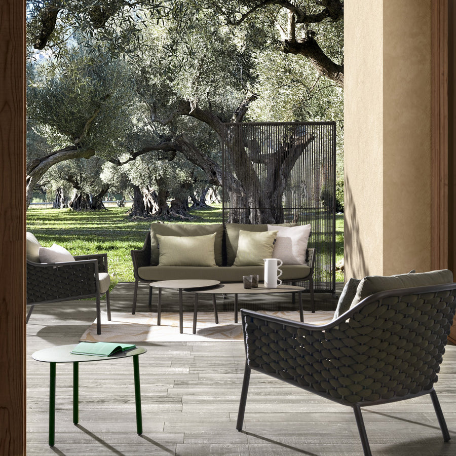 Kétszemélyes, olívazöld színű, design kerti kanapé alumínium vázzal, kötélfonat burkolattal