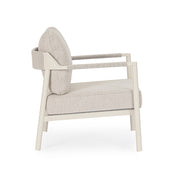 Kortárs, bézs alumíniumból készült,  kerti ülőgarnitúra homokszínű ülő- és hátpárnákkal.