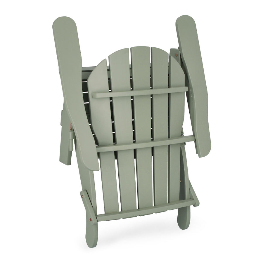 Összehajtott kültéri karosszék – akáciafa szerkezet, helytakarékos kialakítás