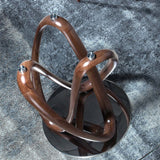 Kortárs stílusú, kőrisfából készült, dizájn étkezőasztal edzett üveglappal.