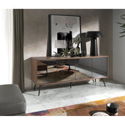 Kortárs stílusú, diófa furnérral borított, dizájn komódszekrény tükrös ajtókkal.