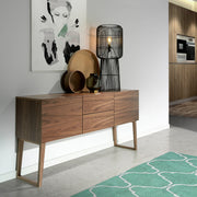 Kortárs stílusú, diófa furnérral borított, dizájn komódszekrény.