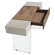 Kortárs stílusú, diófa furnérral borított, dizájn konzolasztal edzett üveg lábakkal.