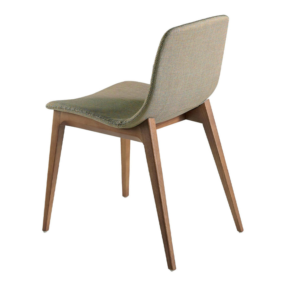 Bézs színű szövettel kárpitozott, kőrisfából készült étkezőszék.