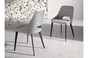 Kortárs stílusú, szürke színű szövettel kárpitozott, acél szerkezetű dizájn étkezőszék.