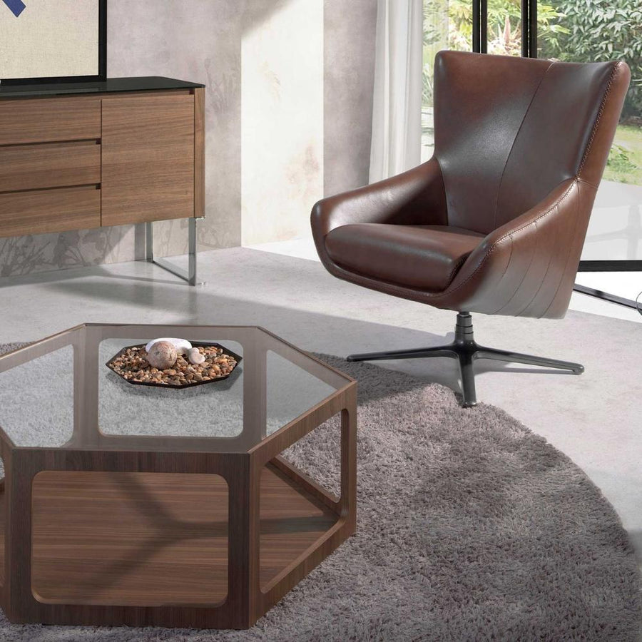 Angel Cerdá bőr design fotel kortárs környezetben