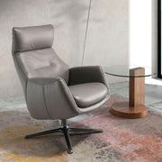 Angel Cerdá bőr pihenőfotel modern enteriőrben