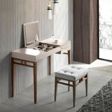 Halványszürke design fésülködőasztal modern hálószobai enteriőrben