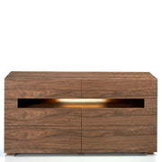 Kortárs stílusú, diófa furnérral borított, dizájn tálalókomód beépített, belső LED világítással.