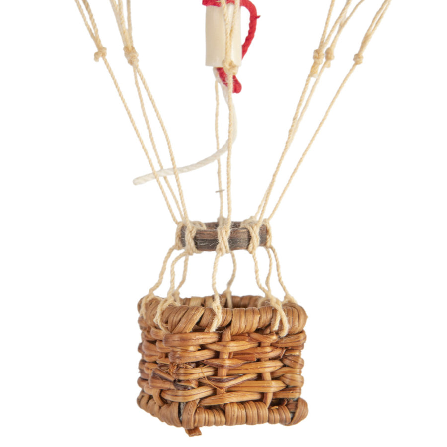 Vintage stílusú, kis méretű, függeszthető, piros-bézs színű dekorációs hőlégballon díszdobozban