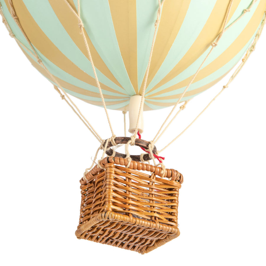 Vintage stílusú, függeszthető kialakítású, mentazöld-bézs színű dekorációs hőlégballon