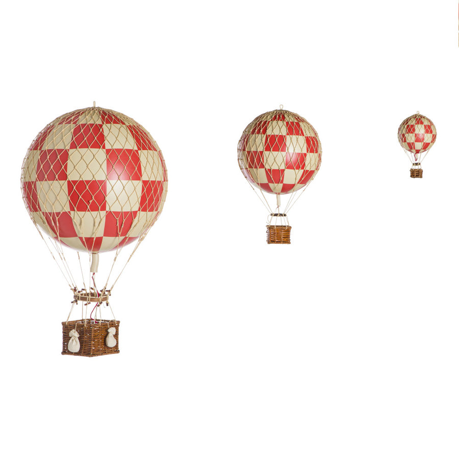 Vintage stílusú, nagy méretű, függeszthető, piros-bézs színű dekorációs hőlégballon díszdobozban