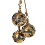 Háromtagú arany csengőfüzér zsineggel – dekorációs fotó