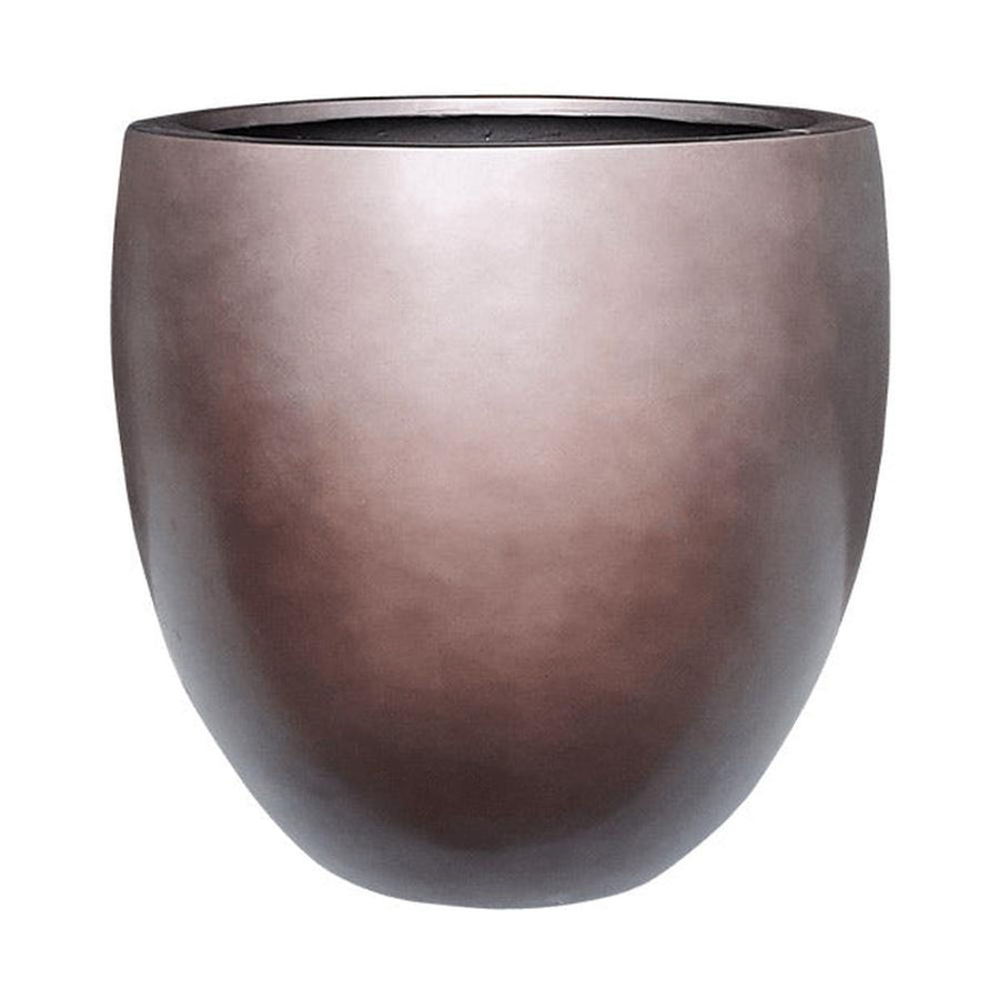 Belső ültetőkaspóval ellátott, kávébarna színű, dizájn műgyanta kaspó