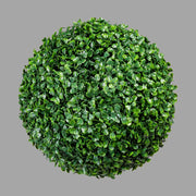 Élethű megjelenésű, nagyméretű, UV-álló, dekorációs bukszus gömb.